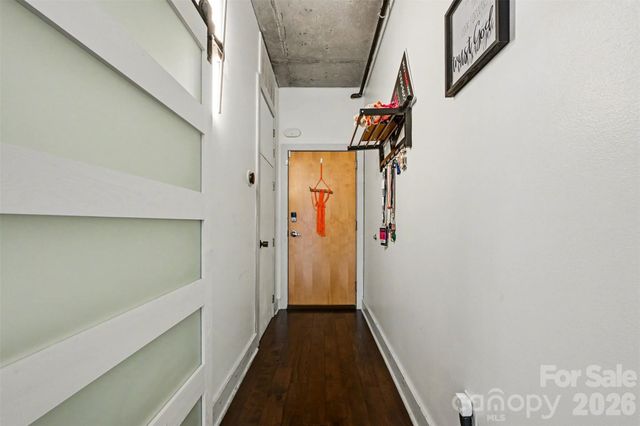 505 E 6th Street 803, Charlotte, NC 28202