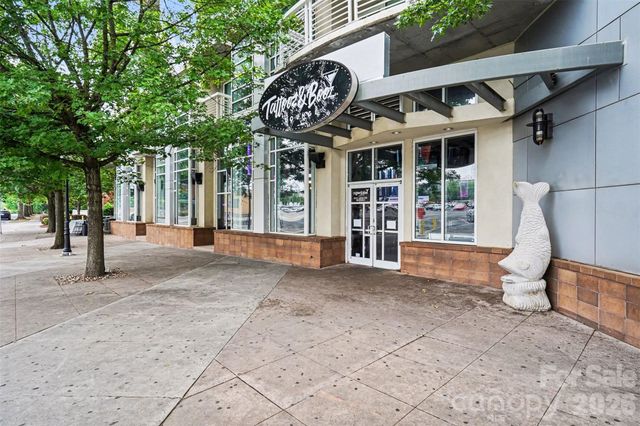505 E 6th Street 803, Charlotte, NC 28202