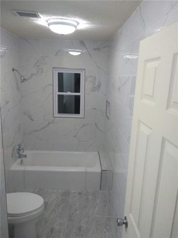 2412 Michigan Avenue, Kansas City, MO 64127