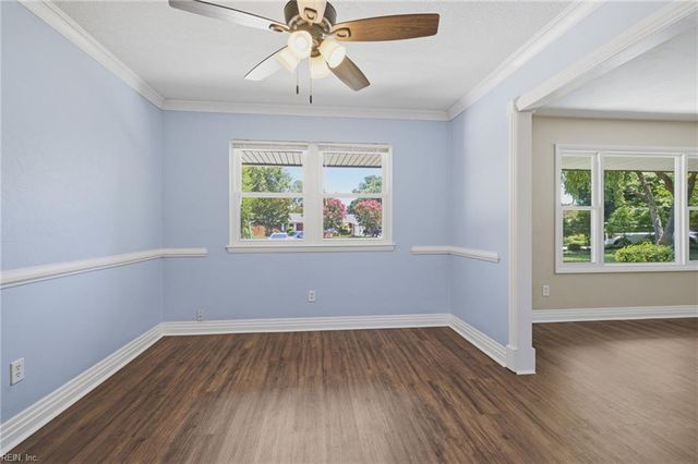 569 Brentwater RD, Virginia Beach, VA 23452