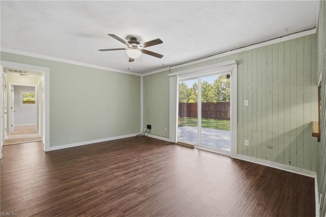 569 Brentwater RD, Virginia Beach, VA 23452