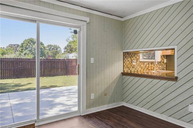 569 Brentwater RD, Virginia Beach, VA 23452