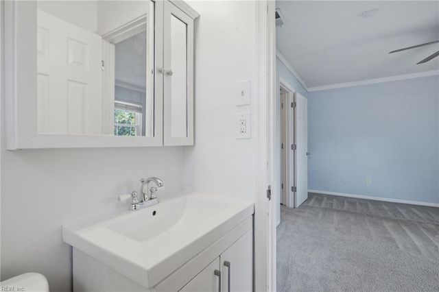 569 Brentwater RD, Virginia Beach, VA 23452