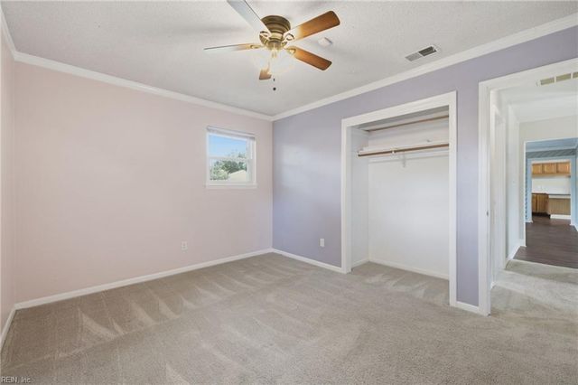 569 Brentwater RD, Virginia Beach, VA 23452