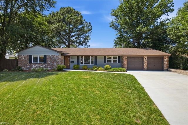 569 Brentwater RD, Virginia Beach, VA 23452