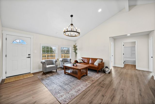 84 Sam Mathis Lane, Cumberland City, TN 37050