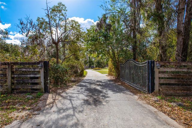 12182 SW STATE ROAD 45, Archer, FL 32618