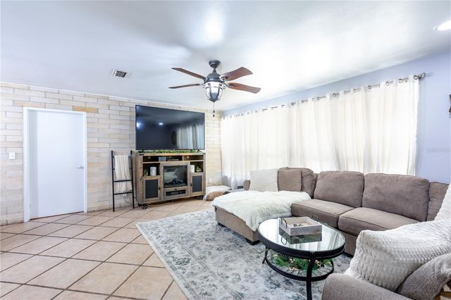 12182 SW STATE ROAD 45, Archer, FL 32618