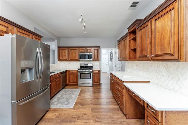 136 Aucilla Lane, Woodstock, GA 30188