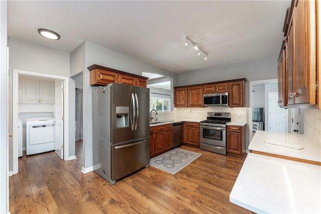 136 Aucilla Lane, Woodstock, GA 30188