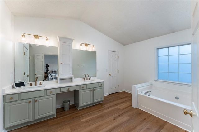 136 Aucilla Lane, Woodstock, GA 30188