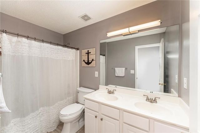 136 Aucilla Lane, Woodstock, GA 30188