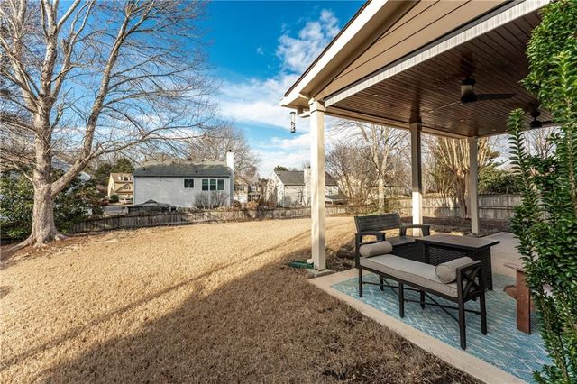 136 Aucilla Lane, Woodstock, GA 30188