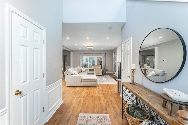 136 Aucilla Lane, Woodstock, GA 30188