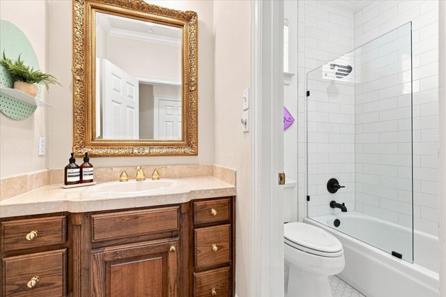 4131 Eastman Way, Addison, TX 75001