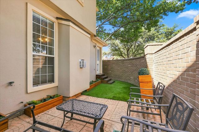 4131 Eastman Way, Addison, TX 75001