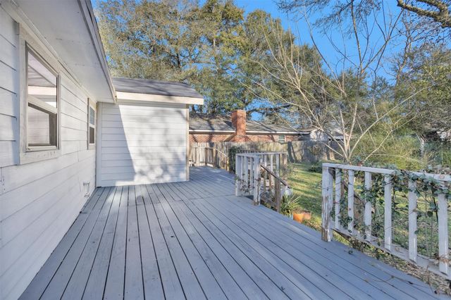 221 Carrell Street, Tomball, TX 77375