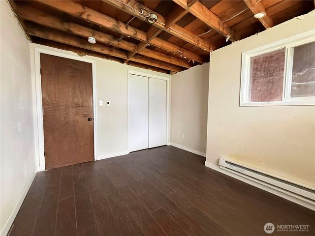 6530 S G Street, Tacoma, WA 98408