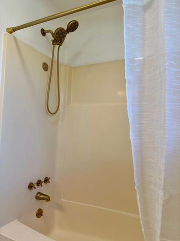 755 Pino Way, Salinas, CA 93905