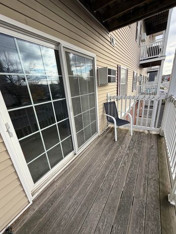 18 Harbor Ave Apt 208, Nashua, NH 03060