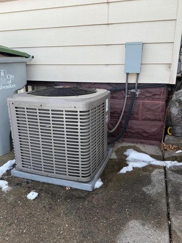 2129 S 31st STREET, Milwaukee, WI 53215