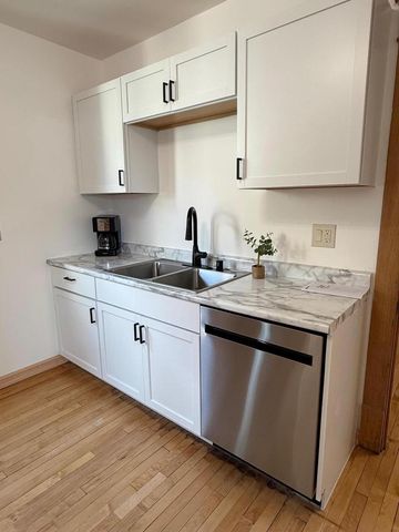 2129 S 31st STREET, Milwaukee, WI 53215