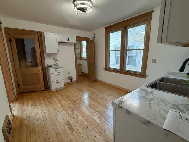 2129 S 31st STREET, Milwaukee, WI 53215