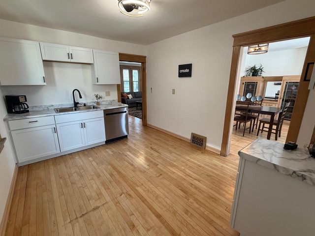 2129 S 31st STREET, Milwaukee, WI 53215