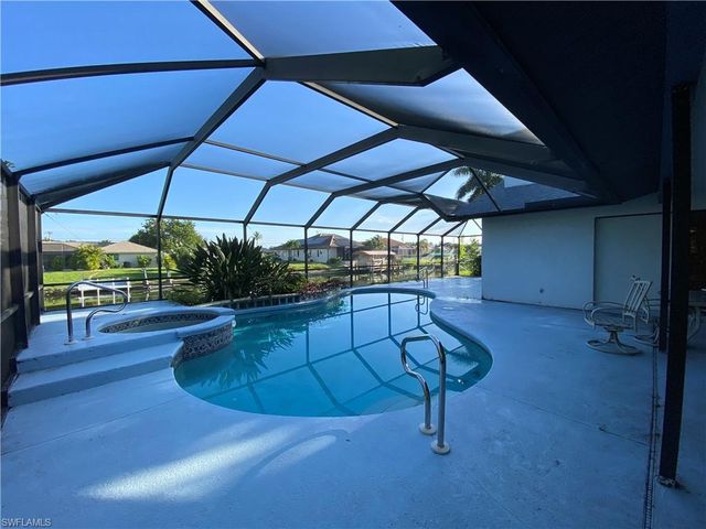 225 SE 31st ST, Cape Coral, FL 33904