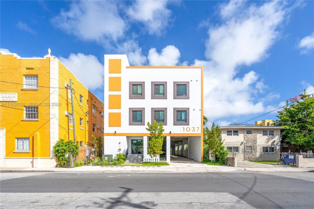 1037 NW 2nd St 2C, Miami, FL 33128