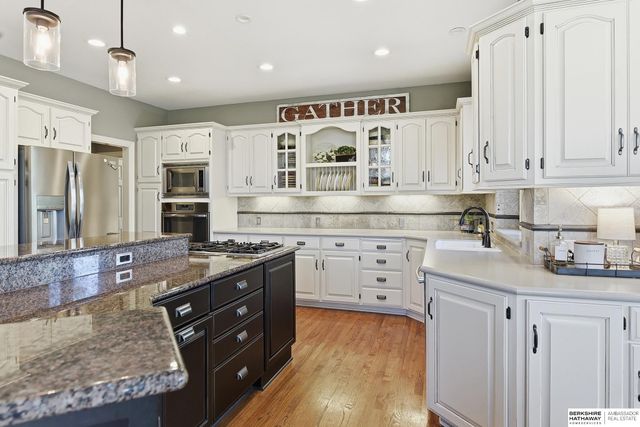 17002 T Street, Omaha, NE 68135