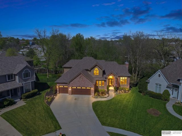 17002 T Street, Omaha, NE 68135