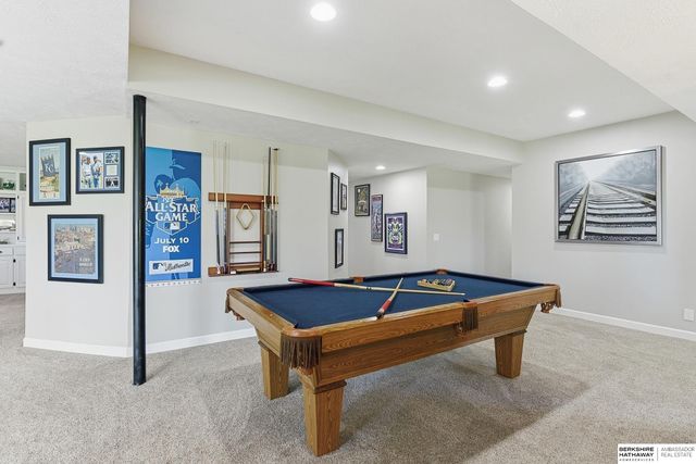 17002 T Street, Omaha, NE 68135