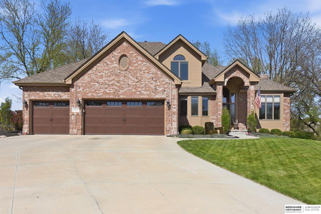 17002 T Street, Omaha, NE 68135