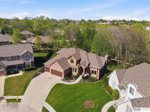 17002 T Street, Omaha, NE 68135