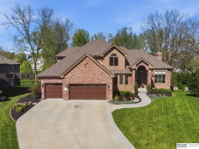 17002 T Street, Omaha, NE 68135