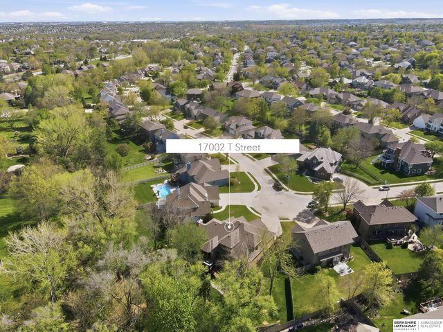 17002 T Street, Omaha, NE 68135
