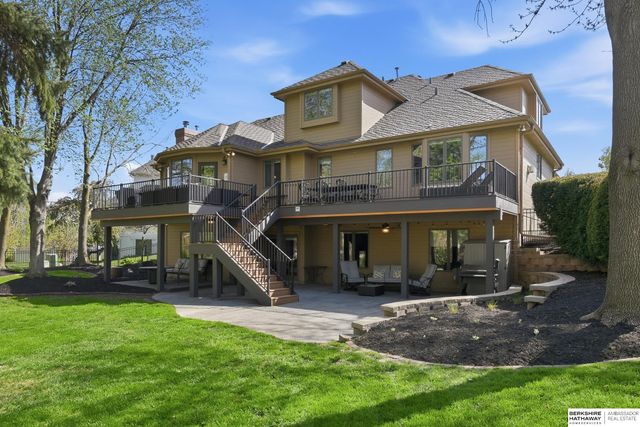 17002 T Street, Omaha, NE 68135