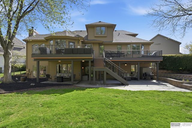 17002 T Street, Omaha, NE 68135