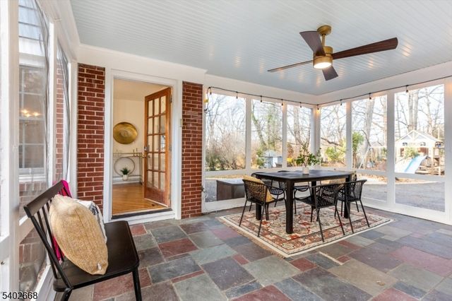 47 Oakland Rd, Maplewood Twp., NJ 07040