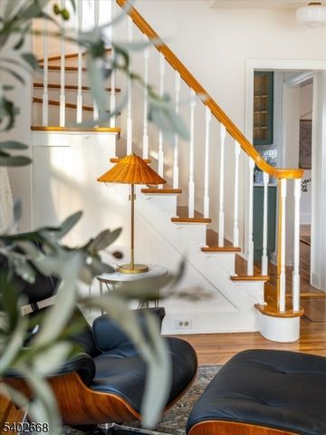 47 Oakland Rd, Maplewood Twp., NJ 07040