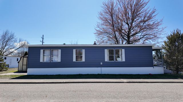 1700 Robbins Road 163, Grand Haven City, MI 49417