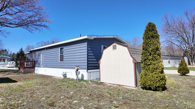 1700 Robbins Road 163, Grand Haven City, MI 49417