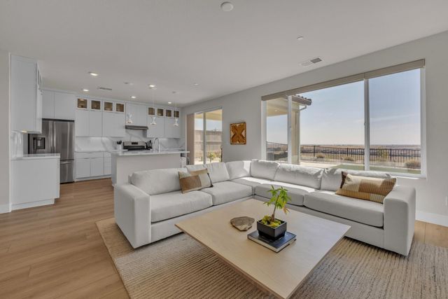 3281 Wildland Ct, Folsom, CA 95630