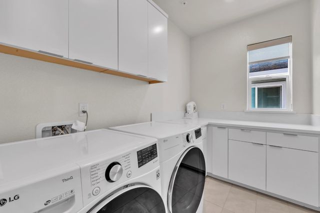 3281 Wildland Ct, Folsom, CA 95630