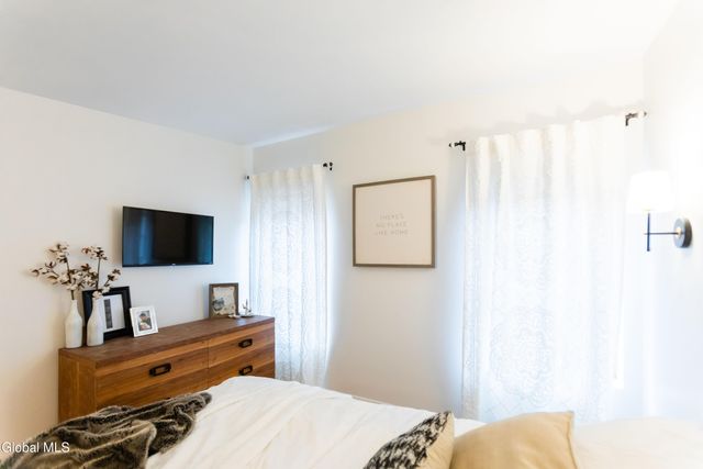 35 1st Street, Troy, NY 12180