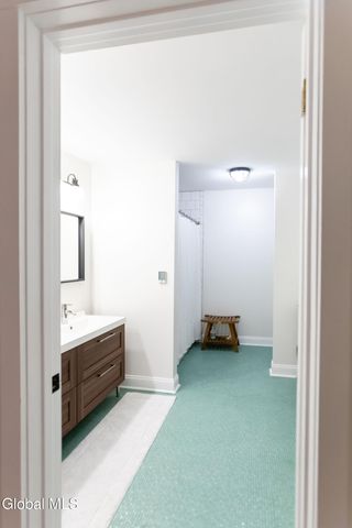 35 1st Street, Troy, NY 12180