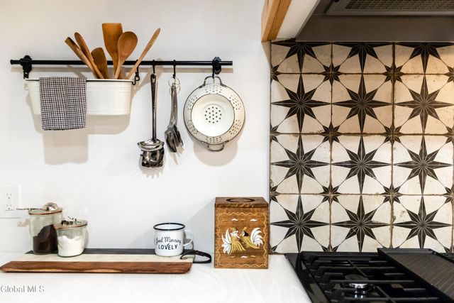 35 1st Street, Troy, NY 12180