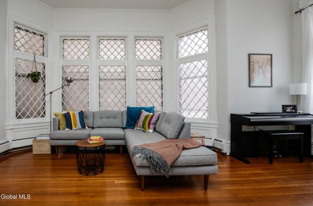 35 1st Street, Troy, NY 12180