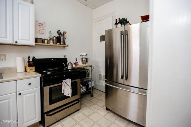 35 1st Street, Troy, NY 12180